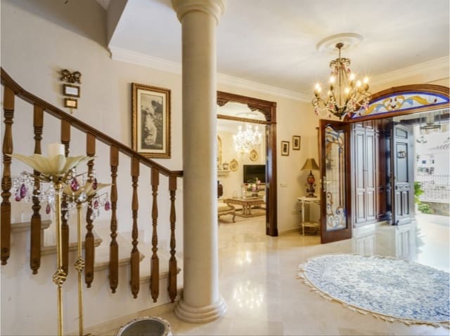 6 chambre Villa/Maison à vendre à Alhaurín el Grande avec piscine garage - 1 200 000 € (Ref: 9029230)