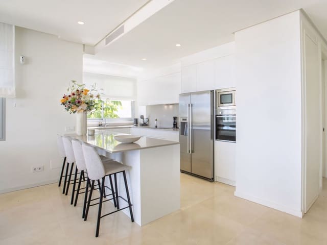 3 slaapkamer Appartement te koop in Benahavís met zwembad garage - € 945.000 (Ref: 9034369)