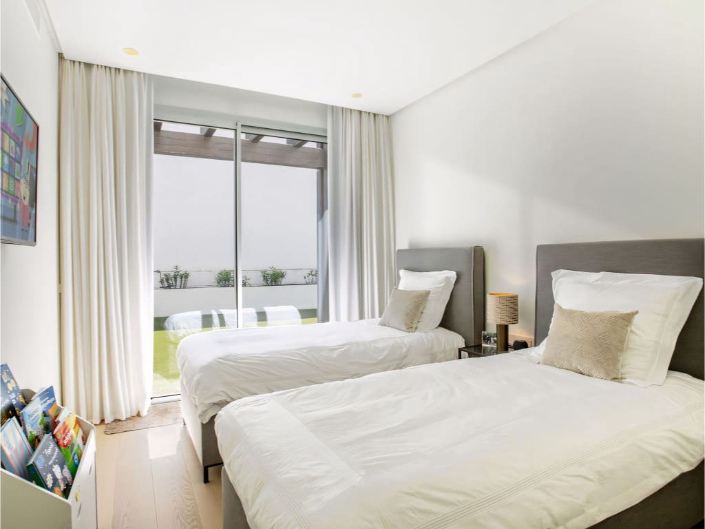 3 slaapkamer Appartement te koop in Benahavis met zwembad garage - € 945.000 (Ref: 9034369)