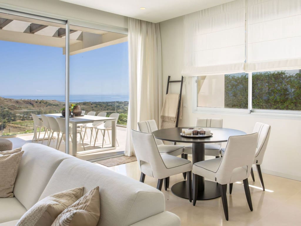 3 slaapkamer Appartement te koop in Benahavis met zwembad garage - € 945.000 (Ref: 9034369)