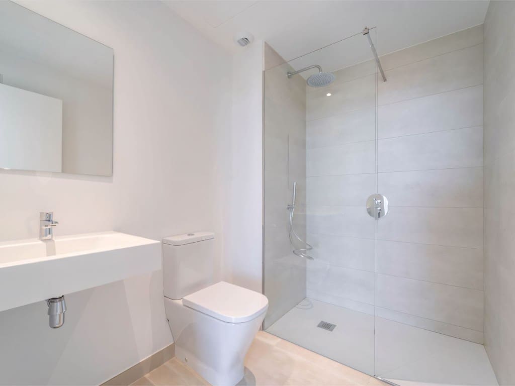 2 soverom Leilighet til salgs i Fuengirola med svømmebasseng garasje - € 449 000 (Ref: 9048545)