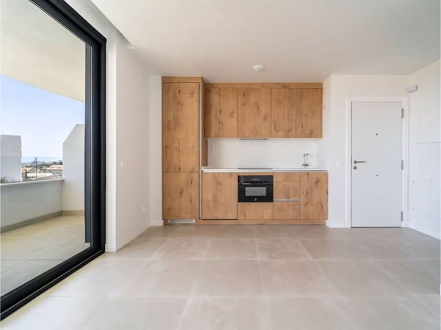 2 soverom Leilighet til salgs i Fuengirola med svømmebasseng garasje - € 449 000 (Ref: 9048545)