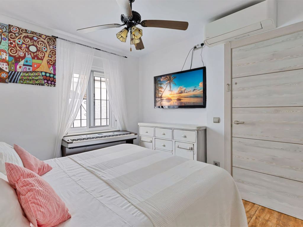 3 soverom Villa til salgs i Fuengirola - € 555 000 (Ref: 9057360)