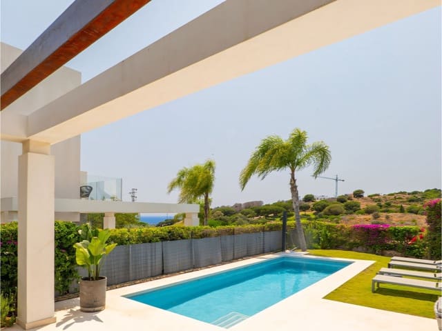 5 slaapkamer Villa te koop in Mijas Costa, Mijas met zwembad garage - € 1.395.000 (Ref: 9060263)