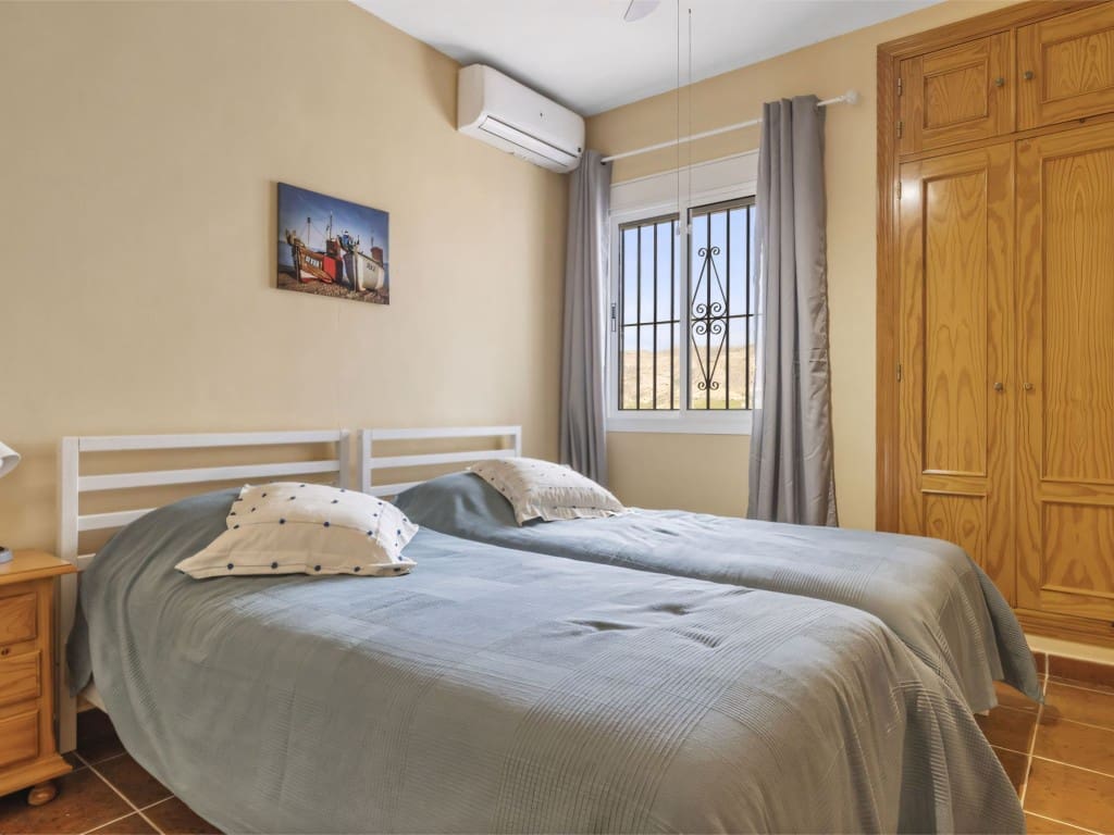 3 soveværelse Villa til salg i Pizarra med swimmingpool garage - € 525.000 (Ref: 9062172)