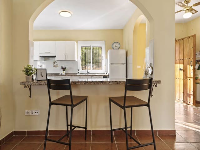 3 slaapkamer Villa te koop in Pizarra met zwembad garage - € 525.000 (Ref: 9062172)