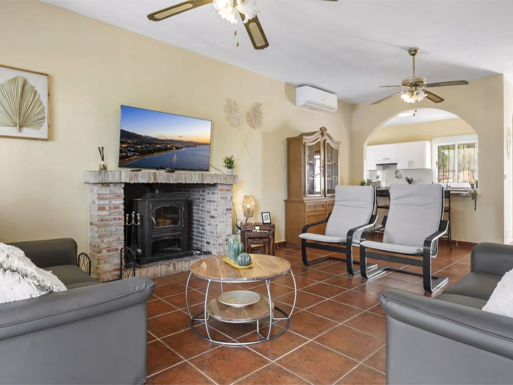 3 soveværelse Villa til salg i Pizarra med swimmingpool garage - € 525.000 (Ref: 9062172)