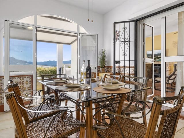 3 slaapkamer Villa te koop in Pizarra met zwembad garage - € 525.000 (Ref: 9062172)