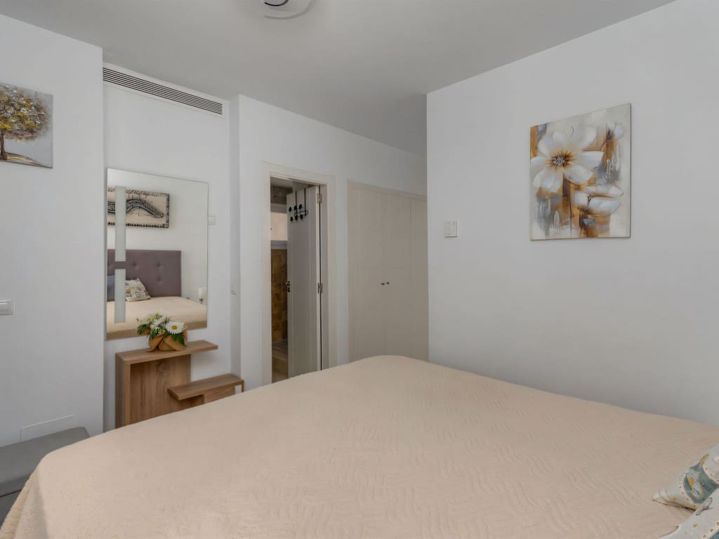 4 bedroom Villa for sale in Torremuelle with pool garage - € 890,000 (Ref: 9074905)