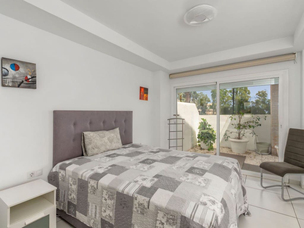 4 bedroom Villa for sale in Torremuelle with pool garage - € 890,000 (Ref: 9074905)