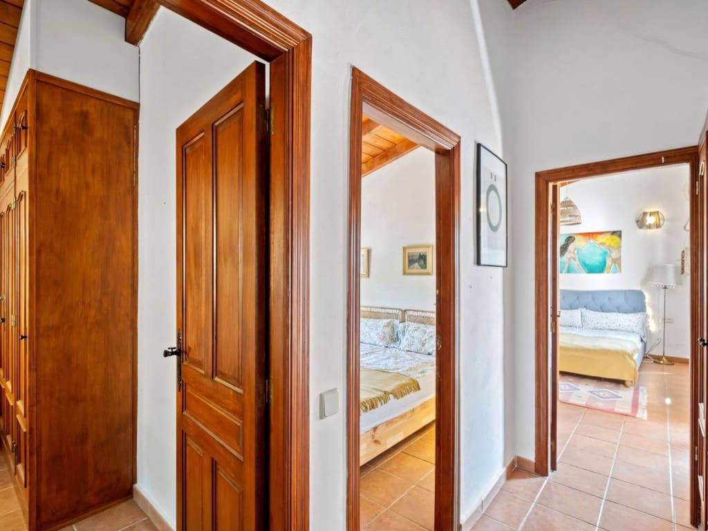 3 soveværelse Finca/Landehus til salg i Tolox med swimmingpool - € 429.000 (Ref: 9077811)