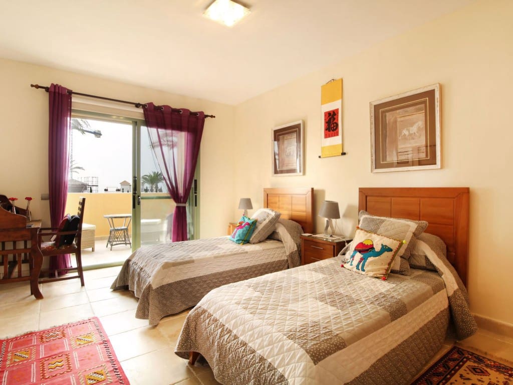 3 chambre Appartement à vendre à Los Flamingos avec piscine garage - 699 000 € (Ref: 9095091)