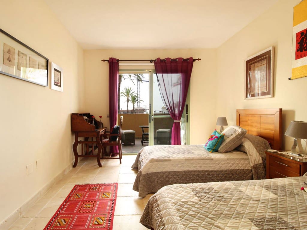 3 chambre Appartement à vendre à Los Flamingos avec piscine garage - 699 000 € (Ref: 9095091)