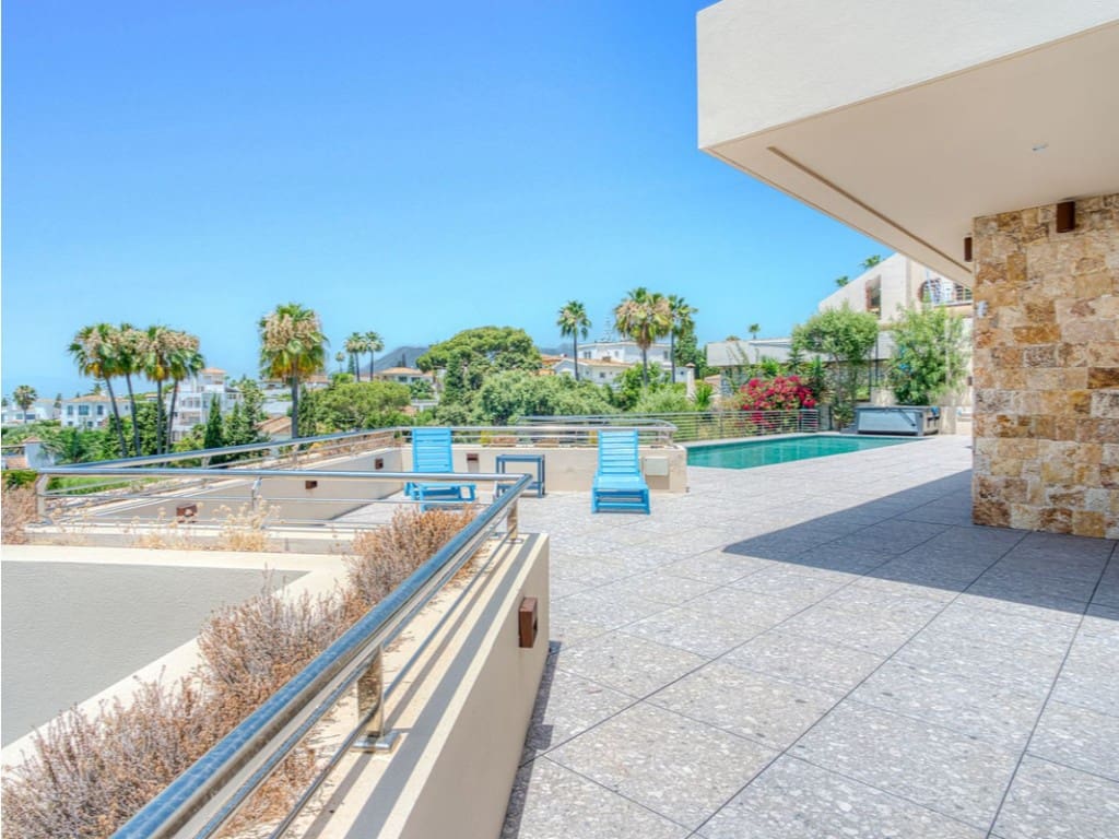 4 soveværelse Villa til salg i Elviria med swimmingpool garage - € 4.485.000 (Ref: 9107091)