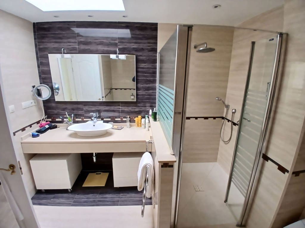 2 soveværelse Penthouse til salg i Fuengirola med swimmingpool - € 1.275.000 (Ref: 9108501)