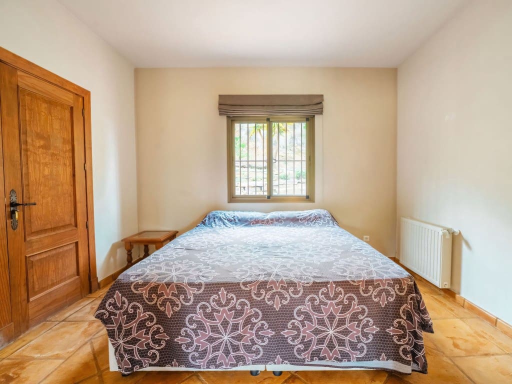 4 soverom Villa til salgs i Monda med svømmebasseng - € 945 000 (Ref: 9111895)