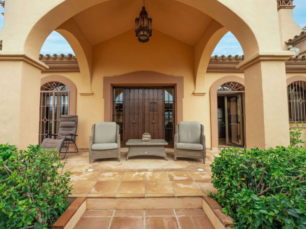 4 soverom Villa til salgs i Monda med svømmebasseng - € 945 000 (Ref: 9111895)