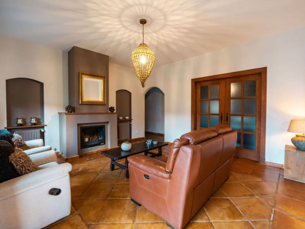 4 soverom Villa til salgs i Monda med svømmebasseng - € 945 000 (Ref: 9111895)