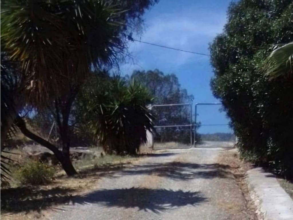 3 soveværelse Finca/Landehus til salg i Tolox med swimmingpool - € 290.000 (Ref: 9111896)