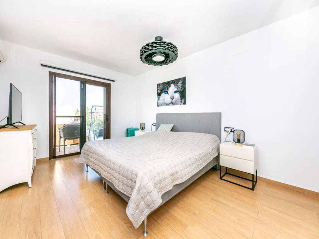 3 sypialnia Willa na sprzedaż w La Capellania z basenem garażem - 975 000 € (Ref: 9113953)