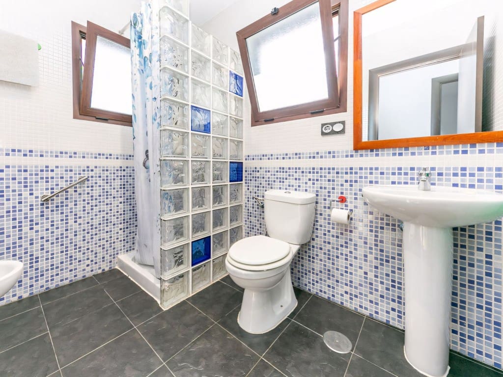 3 sypialnia Willa na sprzedaż w La Capellania z basenem garażem - 975 000 € (Ref: 9113953)