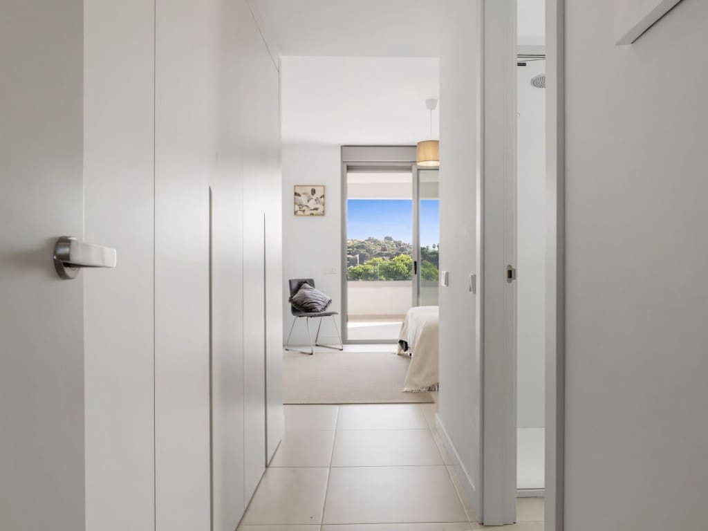 2 slaapkamer Penthouse te koop in New Golden Mile met zwembad garage - € 495.000 (Ref: 9115911)