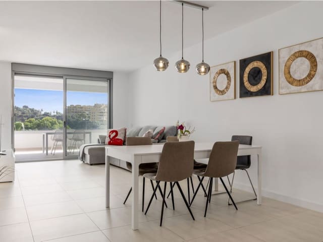 2 makuuhuone Kattohuoneisto myytävänä paikassa Selwo, Estepona mukana uima-altaan 
autotalli - 495 000 € (Ref: 9115911)