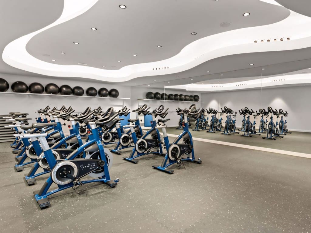 2 slaapkamer Penthouse te koop in New Golden Mile met zwembad garage - € 495.000 (Ref: 9115911)