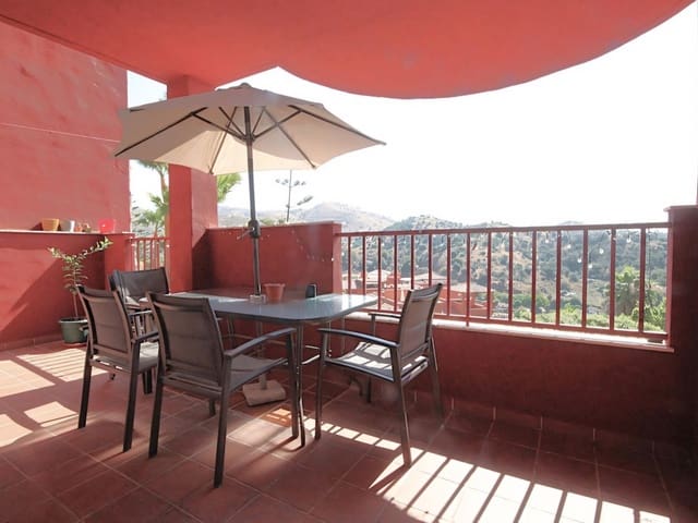 2 soverom Leilighet til salgs i La Reserva, Marbella med svømmebasseng garasje - € 280 000 (Ref: 9115914)