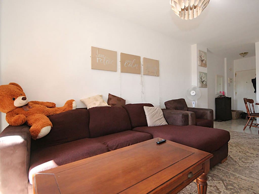 2 soverom Leilighet til salgs i La Reserva med svømmebasseng garasje - € 280 000 (Ref: 9115914)