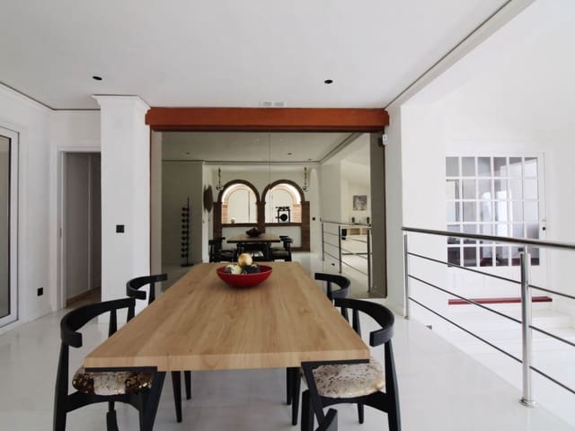 3 sypialnia Willa na sprzedaż w Torrequebrada, Benalmádena z basenem garażem - 1 550 000 € (Ref: 9132160)