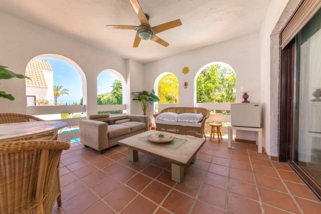 2 Zimmer Apartment zu verkaufen in Nueva Andalucia, Marbella mit Pool - 510.000 € (Ref: 9134129)