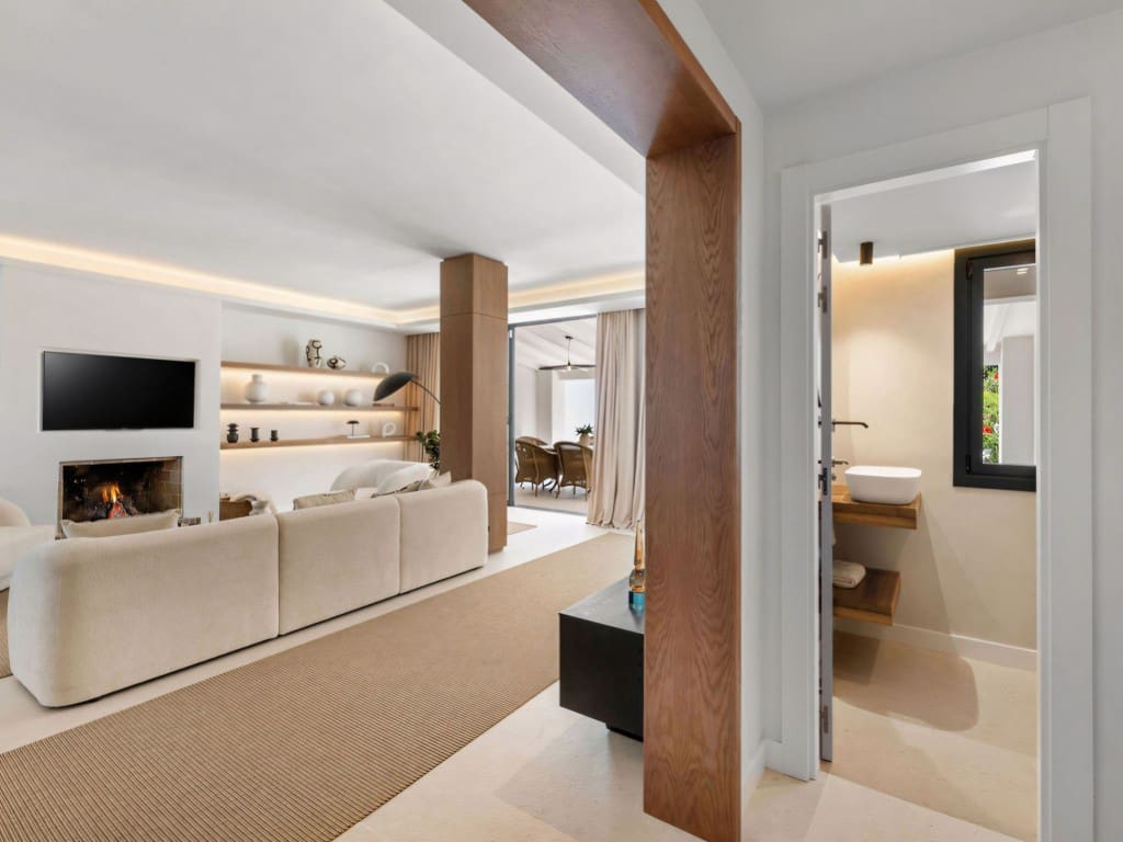 4 chambre Maison de Ville à vendre à Nueva Andalucia avec piscine garage - 1 850 000 € (Ref: 9134132)