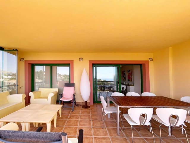 4 slaapkamer Penthouse te koop in Torreblanca, Fuengirola met zwembad garage - € 580.000 (Ref: 9145289)