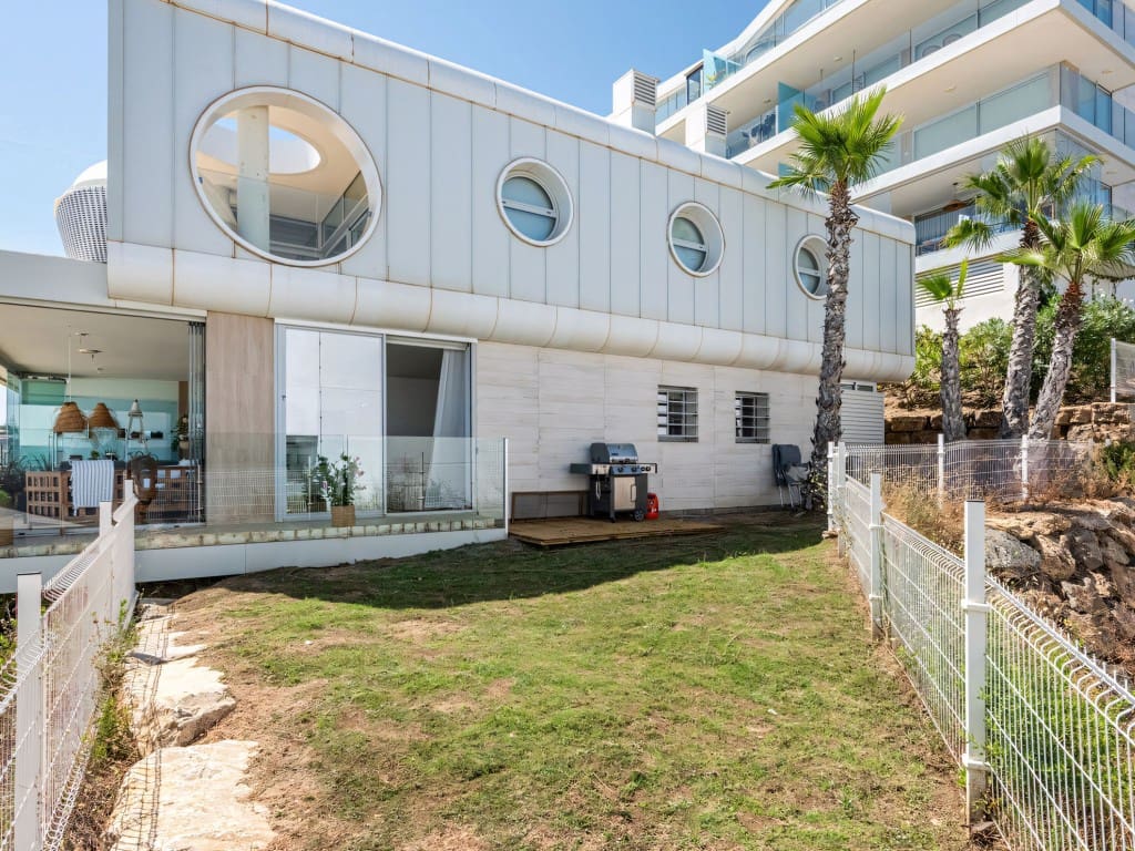 3 slaapkamer Appartement te koop in Fuengirola met zwembad - € 849.000 (Ref: 9146866)