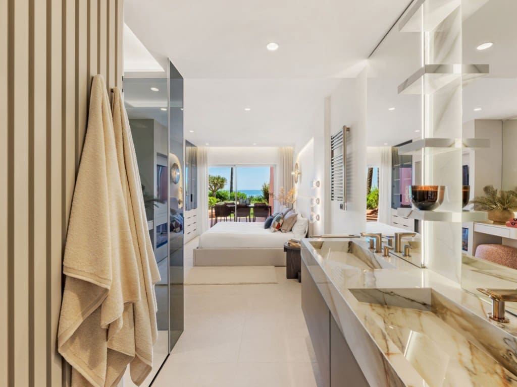 3 Zimmer Apartment zu verkaufen in New Golden Mile mit Pool Garage - 2.350.000 € (Ref: 9151752)