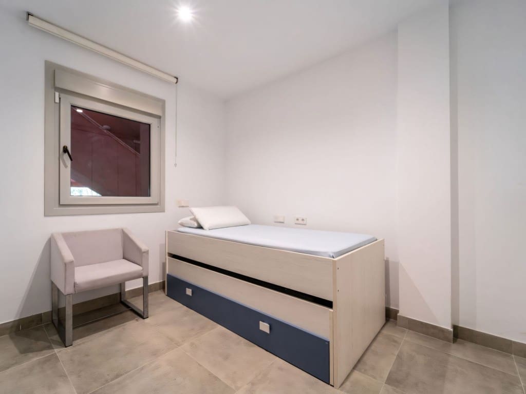 2 bedroom Apartment for sale in Benalmadena with pool garage - € 495,000 (Ref: 9157851)