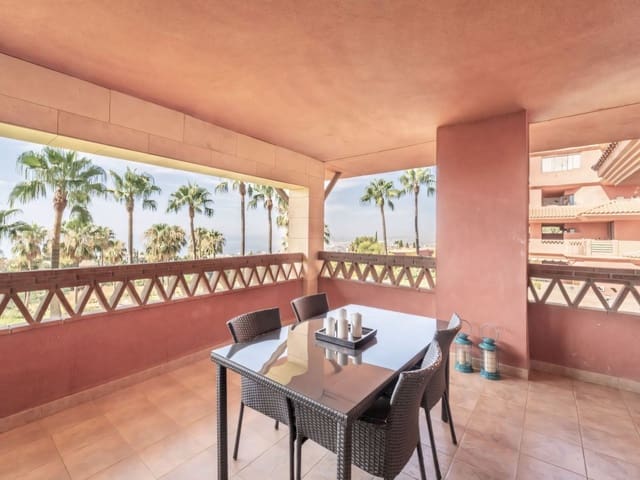 2 slaapkamer Appartement te koop in Benalmádena met zwembad garage - € 495.000 (Ref: 9157851)