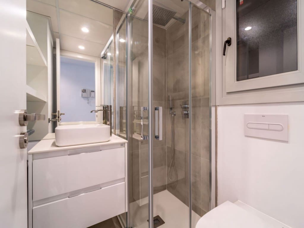 2 bedroom Apartment for sale in Benalmadena with pool garage - € 495,000 (Ref: 9157851)