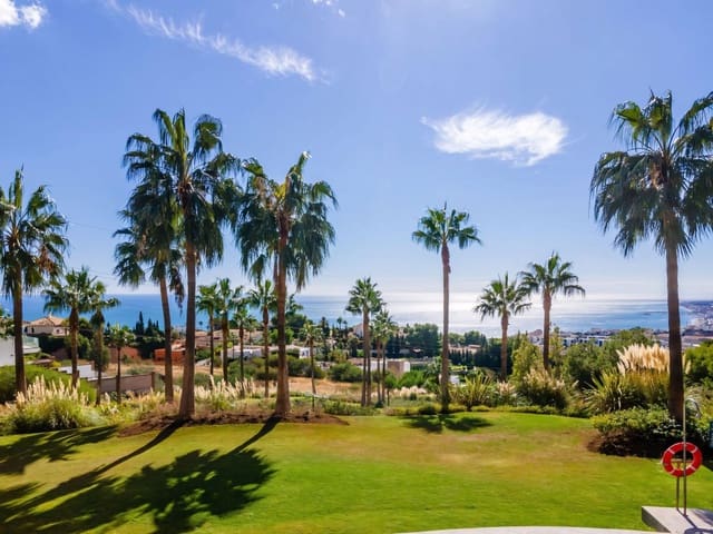 2 slaapkamer Appartement te koop in Benalmádena met zwembad garage - € 495.000 (Ref: 9157851)