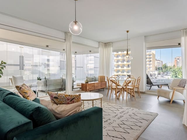 2 Zimmer Apartment zu verkaufen in Torreblanca, Fuengirola mit Pool - 479.000 € (Ref: 9162078)