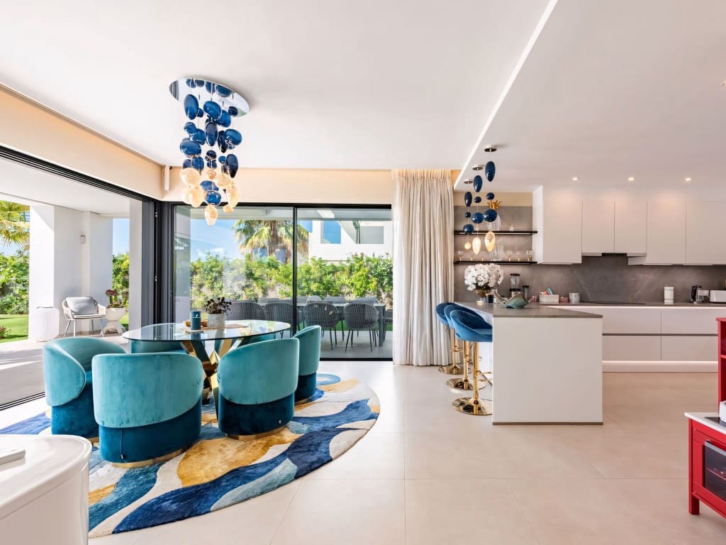 Chalet de 7 habitaciones en La Cala de Mijas en venta con piscina - 2.500.000 € (Ref: 9162079)