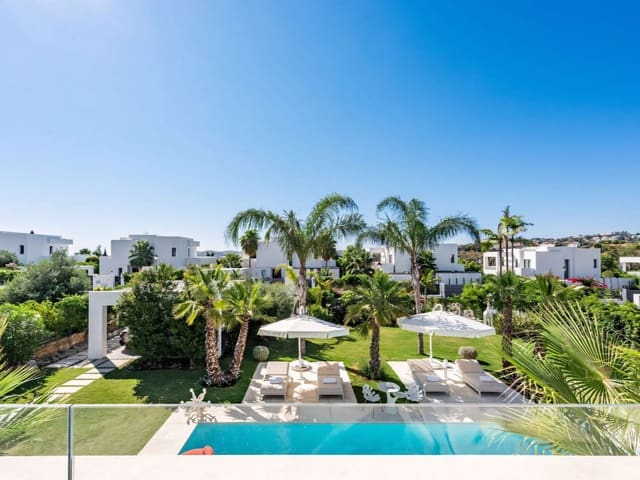 7 soveværelse Villa til salg i La Cala de Mijas, Mijas med swimmingpool - € 2.500.000 (Ref: 9162079)