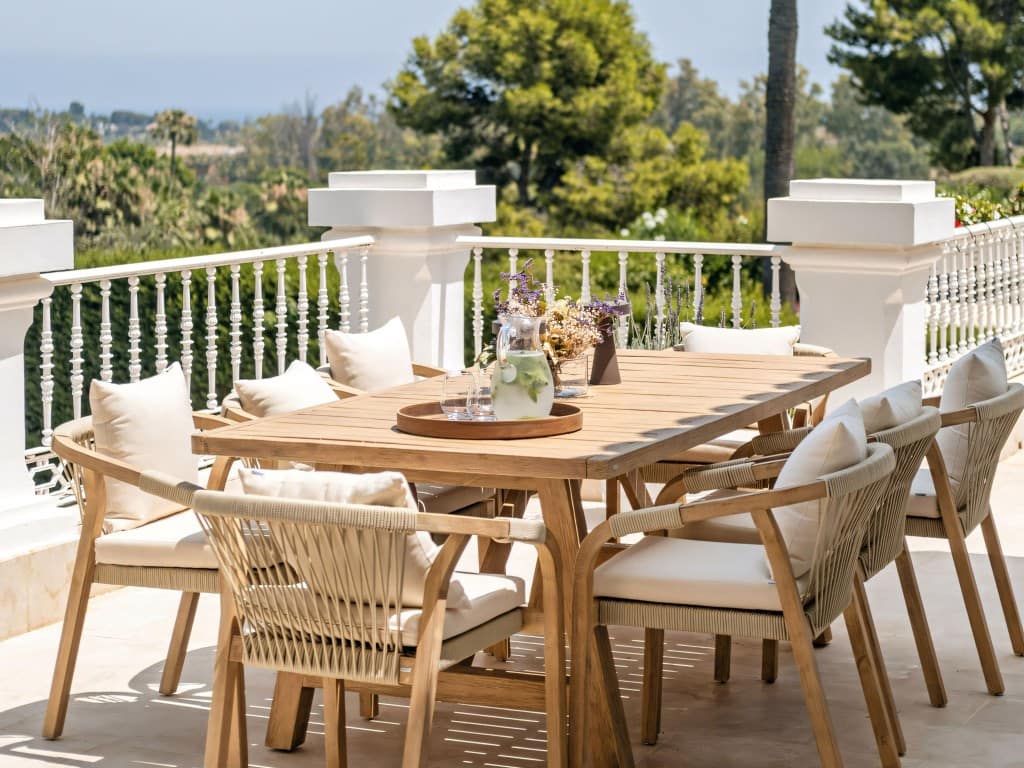 7 slaapkamer Villa te koop in Nueva Andalucia met zwembad garage - € 4.995.000 (Ref: 9163547)