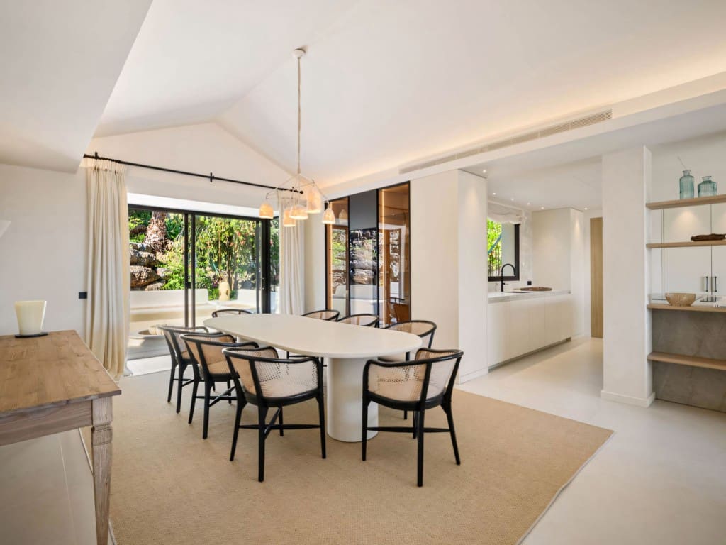 4 Zimmer Villa zu verkaufen in Nueva Andalucia mit Pool Garage - 3.950.000 € (Ref: 9166824)