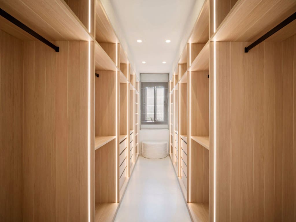 4 Zimmer Villa zu verkaufen in Nueva Andalucia mit Pool Garage - 3.950.000 € (Ref: 9166824)