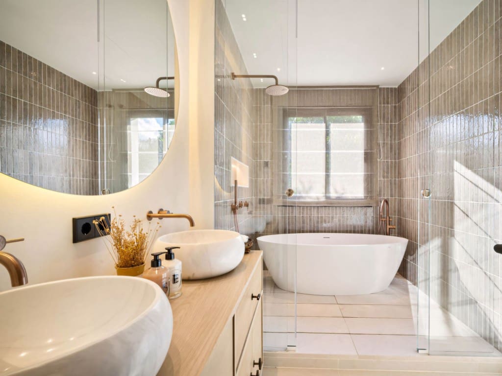 4 Zimmer Villa zu verkaufen in Nueva Andalucia mit Pool Garage - 3.950.000 € (Ref: 9166824)