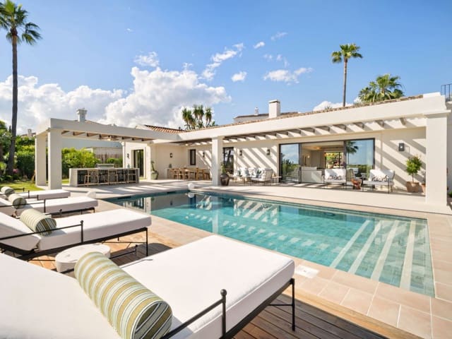 4 Zimmer Villa zu verkaufen in Nueva Andalucia, Marbella mit Pool Garage - 3.950.000 € (Ref: 9166824)