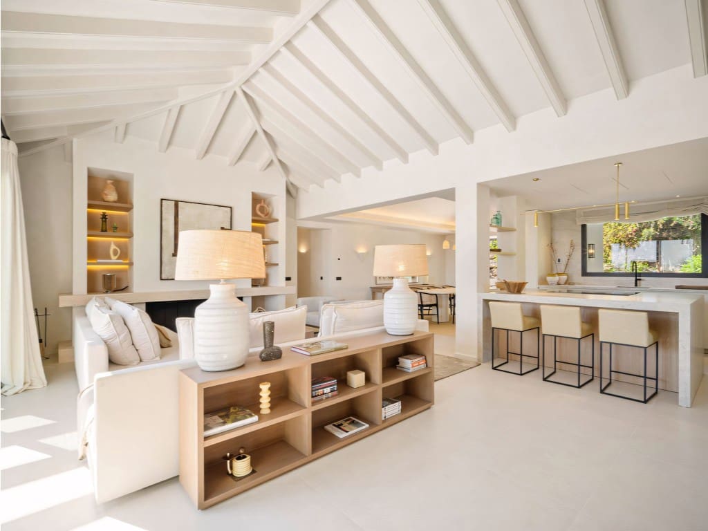 4 Zimmer Villa zu verkaufen in Nueva Andalucia mit Pool Garage - 3.950.000 € (Ref: 9166824)