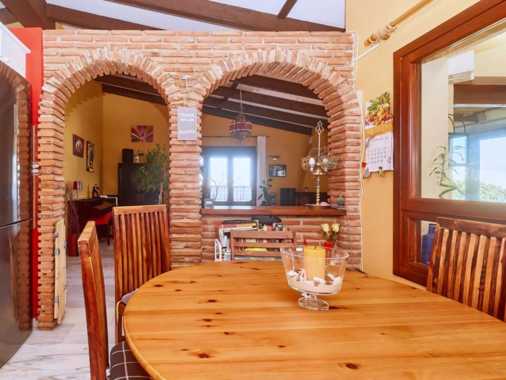 4 chambre Villa/Maison à vendre à Mijas Costa avec piscine garage - 899 970 € (Ref: 9169394)